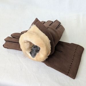 Detailed Brown Fur Lined Soft And Warm Suede Leather Gloves for Women Size 6 ½